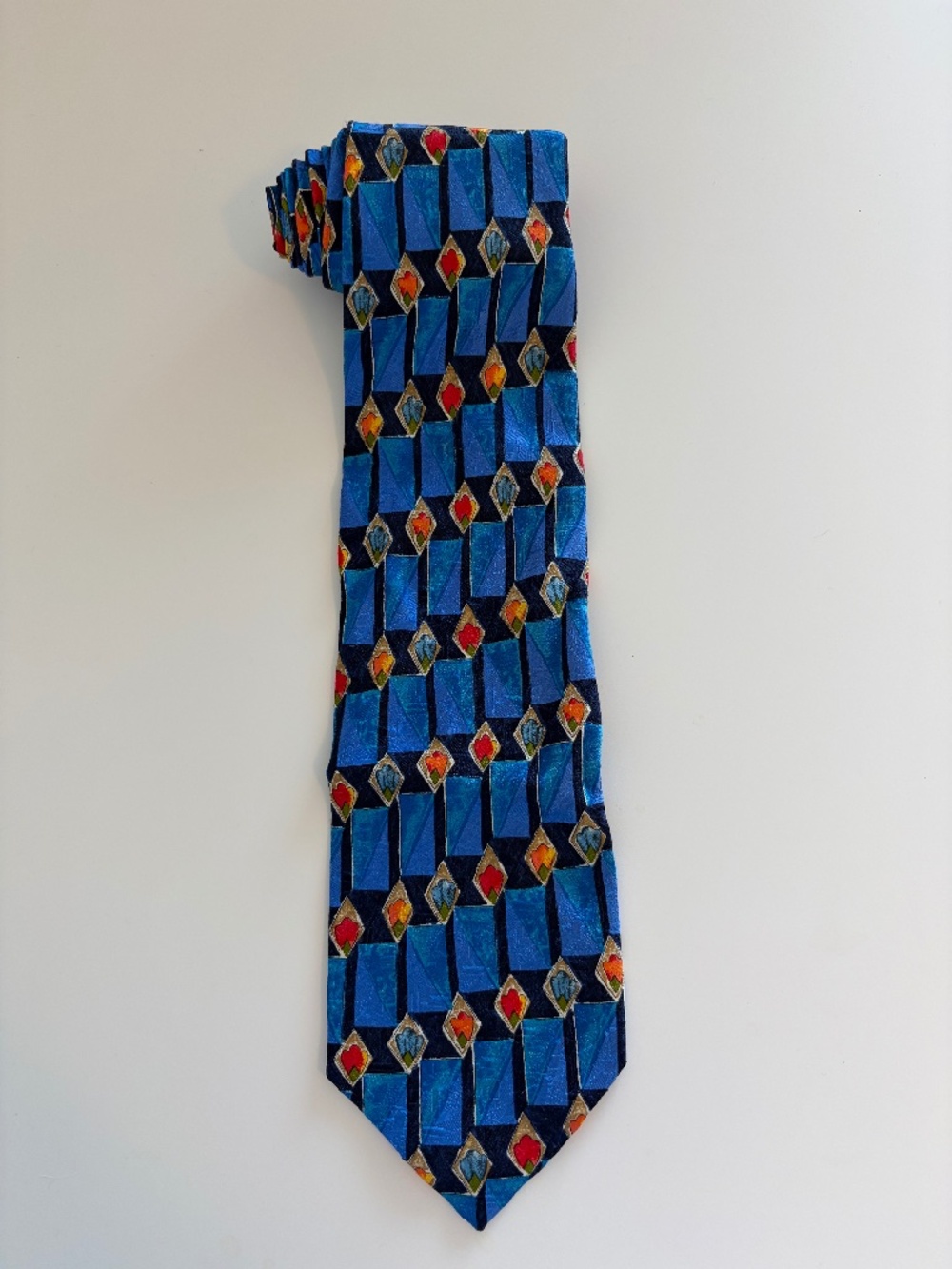 Ermenegildo Zegna Italy 100% Silk Geometric Tie 4"